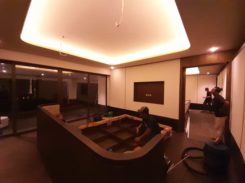 Proyek pemasangan marmer 13 oleh Karya Batu Alam Indonesia