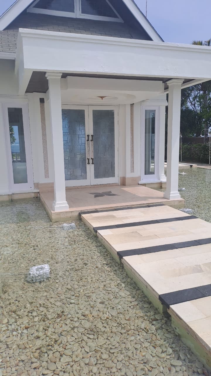 Proyek pemasangan marmer 16 oleh Karya Batu Alam Indonesia